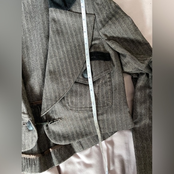 Guess vintage  90s/ Y2K cropped blazer size  small - Picture 7 of 7